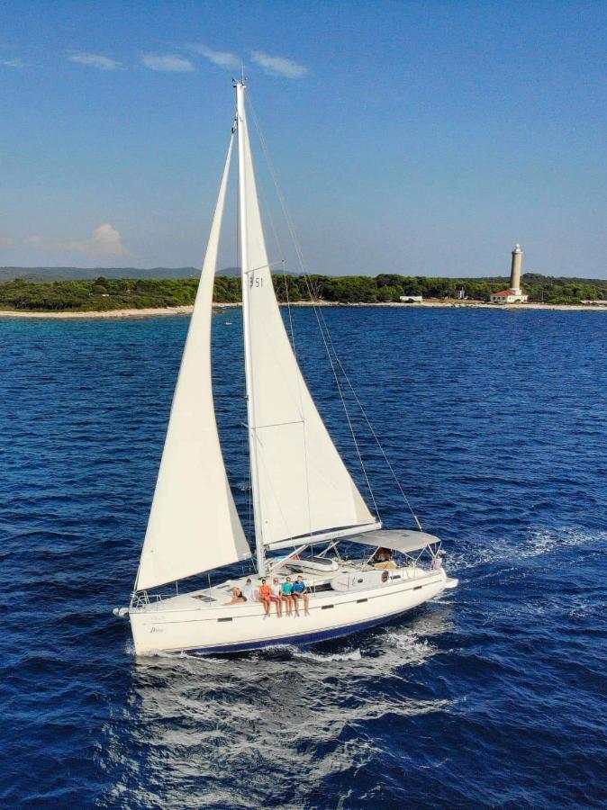 Ryanair'S Urban Flat In Zadar-Kolovare Beach ภายนอก รูปภาพ