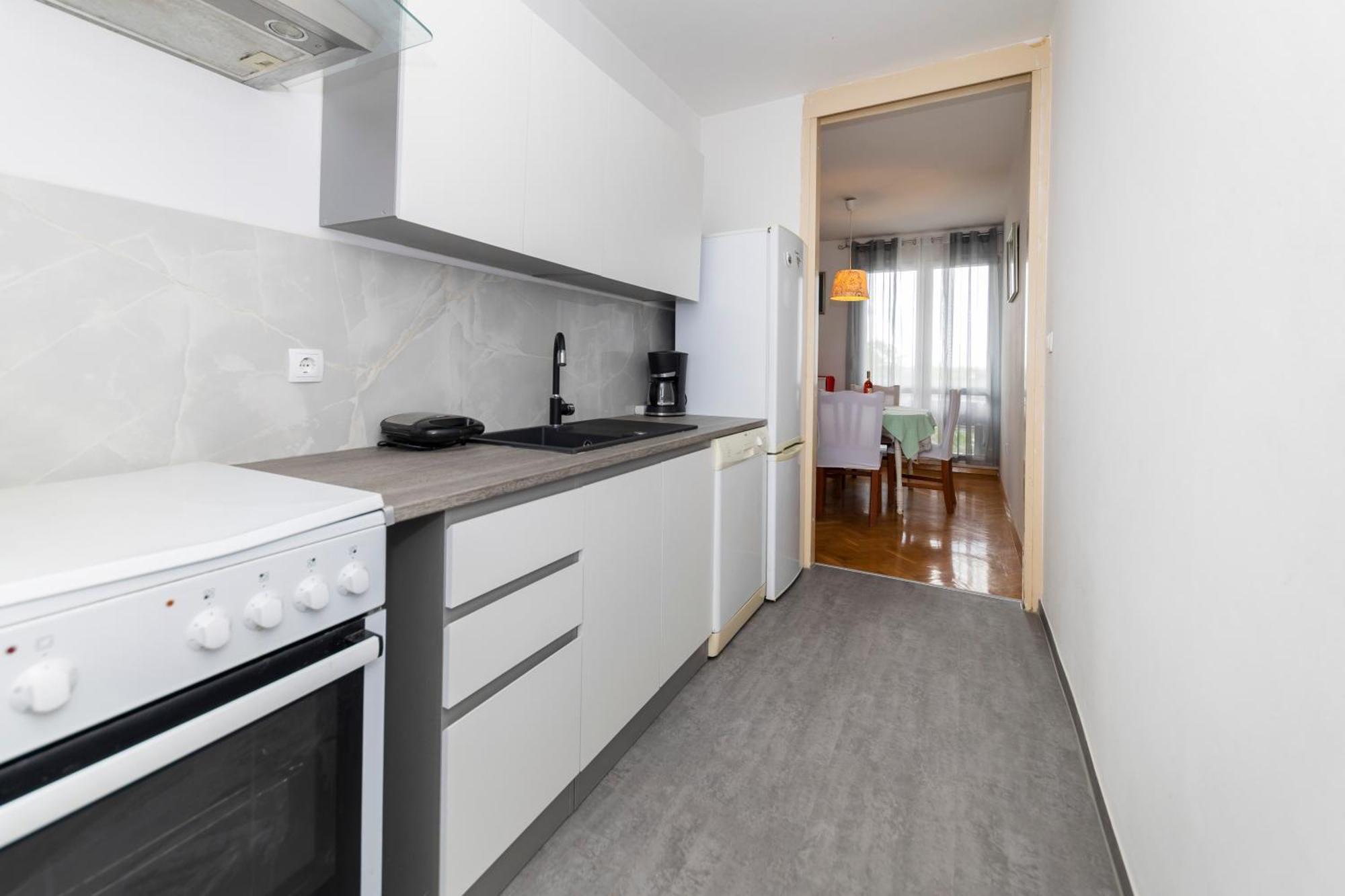 Ryanair'S Urban Flat In Zadar-Kolovare Beach ภายนอก รูปภาพ