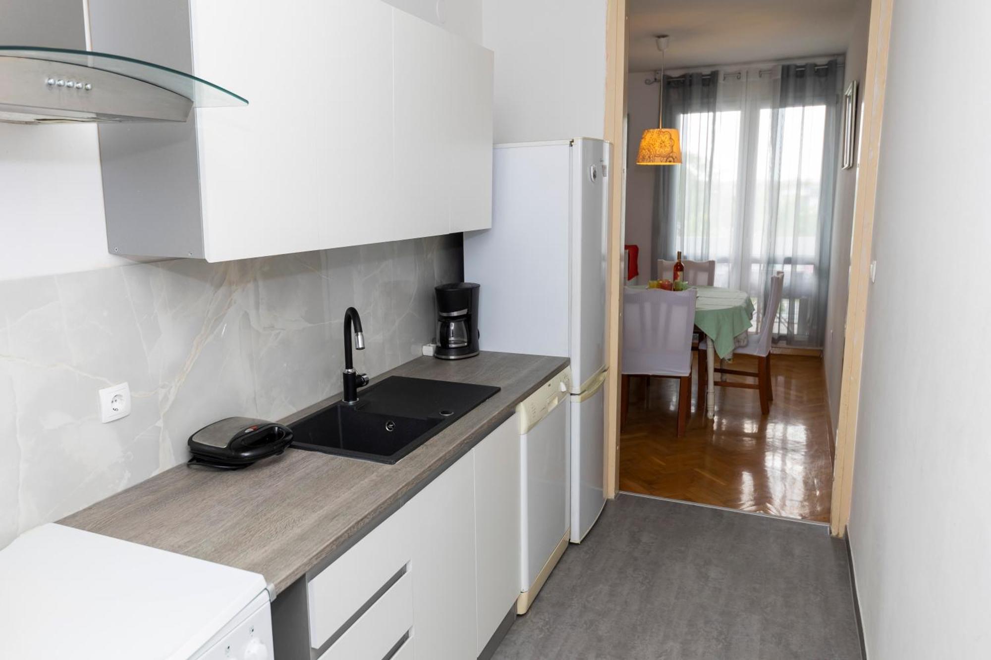 Ryanair'S Urban Flat In Zadar-Kolovare Beach ภายนอก รูปภาพ